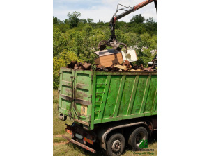 Cassano delle Murge (Bari) recupera le auto abbandonate tra i sentieri del parco