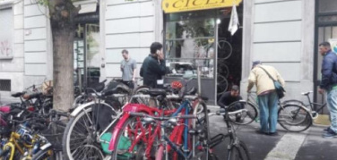 Re-Cicli, la ciclofficina nata dal recupero delle bici in discarica