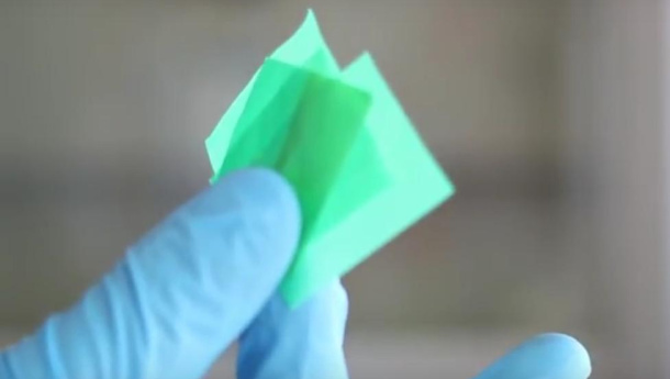 Immagine: Il test di Legambiente sui sacchetti di plastica