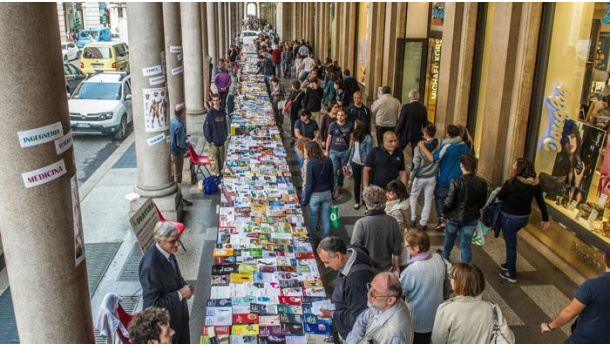 Immagine: Salone del Libro:  facciamolo all'aperto