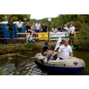 Immagine: Ripulito il laghetto di Villa Ada a Roma: raccolti 15 sacchi di rifiuti