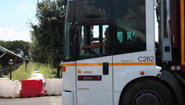 Immagine: Roma, potenziato il servizio di rimozione dei rifiuti ingombranti abbandonati