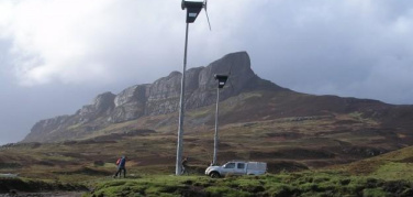 Isole 100% rinnovabili. Il dossier 2016 di Legambiente