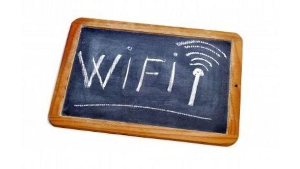 Immagine: Consiglio comunale di Torino: attenzione al wi-fi cancerogeno nelle scuole