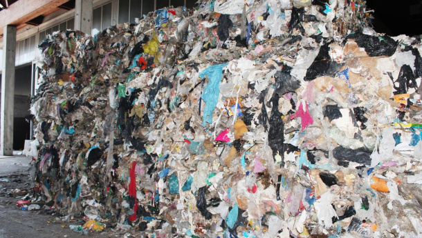 Immagine: Rifiuti a Roma: 300 tonnellate su strada e inchieste in corso sui TMB e impianto Colari a Rocca Cencia