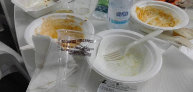 Peperone compostabile? Alla Sagra  di Carmagnola obbligo di stoviglia compostabile