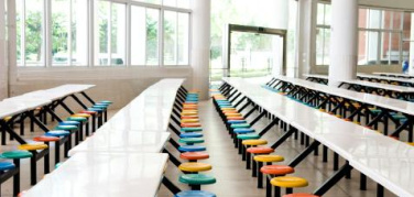 Siamo sicuri che il pranzo libero a scuola sia una conquista?