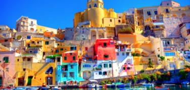 Procida: la rinascita sostenibile e l'economia della bellezza