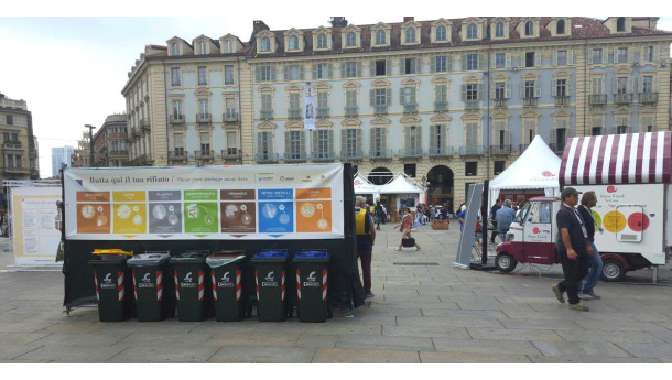 Immagine: Rilegno per l’ambiente  a Terra Madre Salone del Gusto