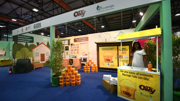 Immagine: Olly il sistema di raccolta degli oli alimentari esausti da uso domestico sbarca a Fa' la cosa giusta Umbria