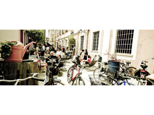 L'Alveare che dice sì, il primo di Milano è nato in via Paolo Sarpi