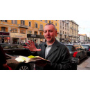 Immagine: Più spazio alle moto a Milano: occupano poco spazio e i motociclisti non usano il cellulare