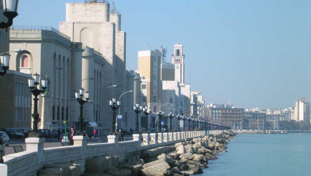 Immagine: Anci e Enel siglano protocollo per città resilienti