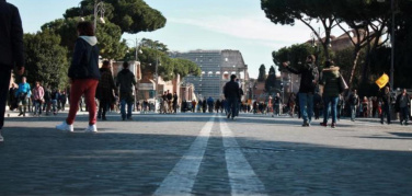 Via dei Fori Imperiali, per tre giorni solo per i pedoni