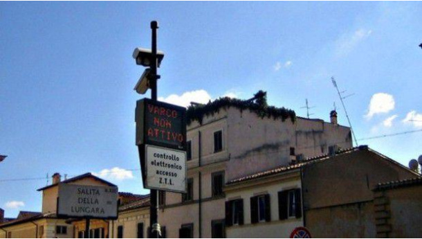 Immagine: Lotta allo smog, nuove misure dalla giunta Raggi