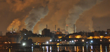 A Taranto è allarme anche pesticidi, + 30% malattie sangue. E Peacelink scopre un lago di catrame a ridosso dell'Ilva
