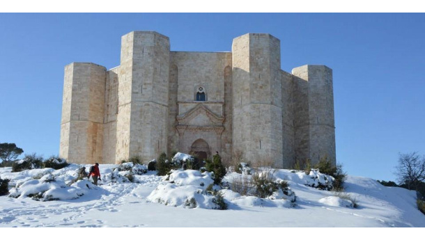 Immagine: Emergenza neve in Puglia: trasporti in tilt, scuole chiuse ma ci si consola con le Olimpiadi Invernali di Toritto 2017