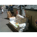 Immagine: Amiat, nuova azione informativa  contro abbandono rifiuti a fianco dei contenitori stradali