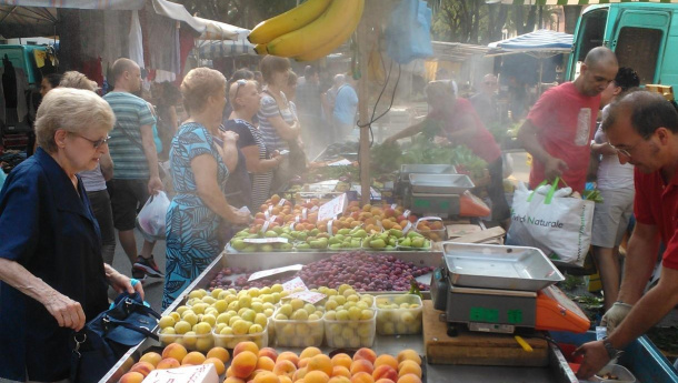 Immagine: Vota il progetto di Eco dalle Città “Mercato solidale” nell'Aviva Community Found!