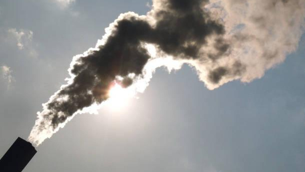 Immagine: Il Corriere della sera sui rifiuti lombardi: la differenziata è da record ma c'è la spazzatura d'importazione