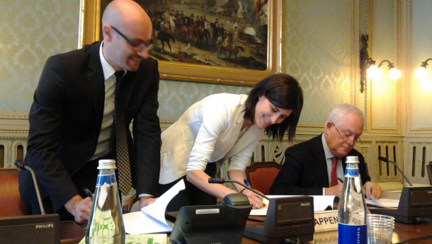 Immagine: Torino. Firmato protocollo d'intesa tra Comune, Conai e Amiat per il potenziamento della raccolta differenziata
