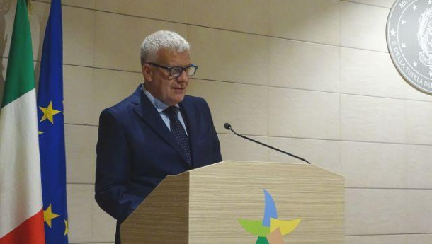 Immagine: Rifiuti: 2,1 milioni per economia circolare grazie a due bandi firmati da MinAmbiente