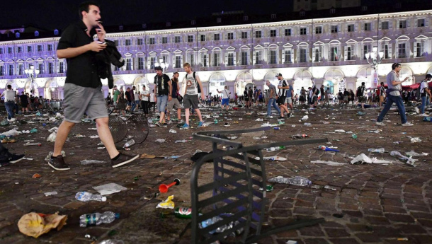 Immagine: Contro le bottiglie di vetro. La proposta di Paolo Hutter