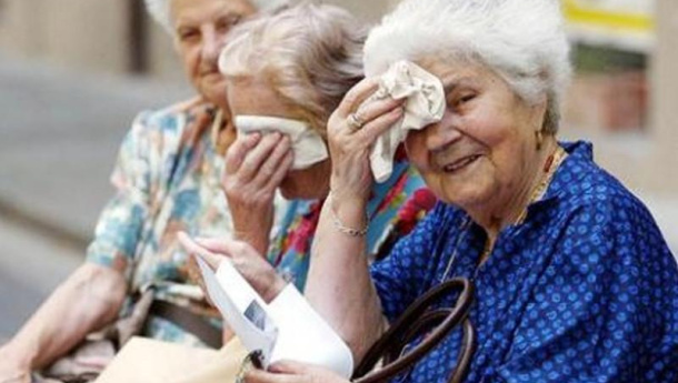 Immagine: Alti i divelli di ozono nell’aria a Torino. I consigli: poca attività all’aperto e dieta a base di frutta e verdura