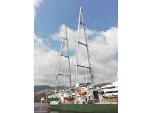 Greenpeace: al via da Genova tour italiano della Rainbow Warrior 