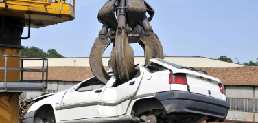 Napoli, 500 euro per chi rinuncia all’auto e sceglie il car sharing