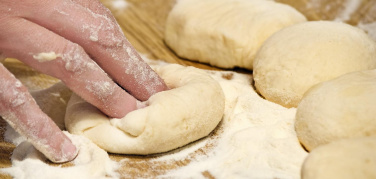 Torino, Barriera in Transizione: laboratorio gratuito di panificazione con lievito madre