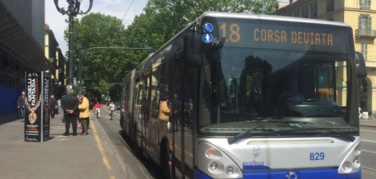 Torino, accordo con Eni per sperimentazione Diesel+ sui mezzi pubblici