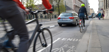 Bici. Milano Ciclobby, dopo tragico incidente di corso Genova: 'Cogliere l'occasione dei cantieri di M4 per cambiare visione'