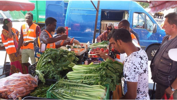 Immagine: Porta Palazzo, a luglio  raccolta differenziata e recupero cibo da record nel mercato più grande d’Europa