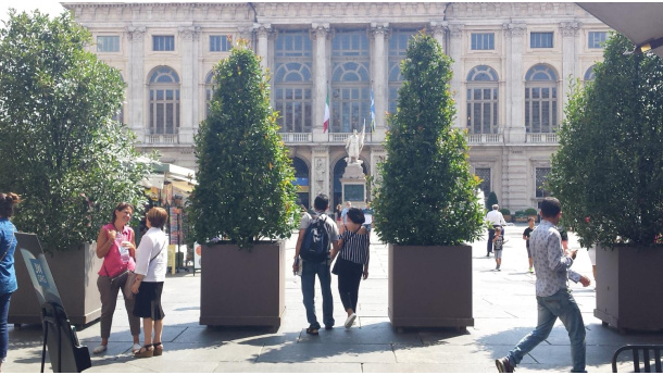 Immagine: Negozianti mobilitati per blocchi e fioriere “Bisogna migliorarli”