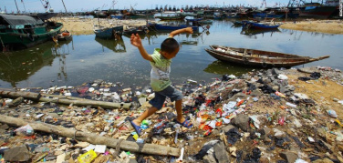 Parte da Torino la mostra 'Ocean Plastic Lab' sull'inquinamento marino