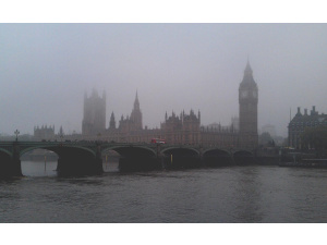 Ogni cittadino di Londra respira aria inquinata. Un nuovo studio sancisce il disastro