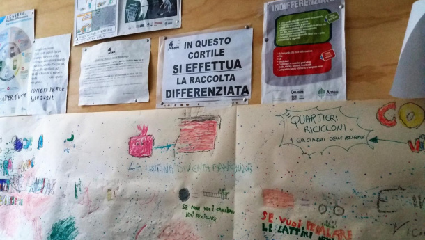 Immagine: Quaertieri Ricicloni: nelle case popolari di via Mompiani