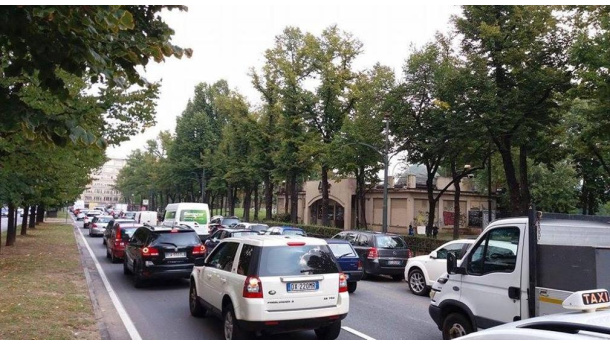 Immagine: Torino, lunedì 6 novembre ancora blocco dei diesel euro4 ma il Pm10 scende e arriva la pioggia