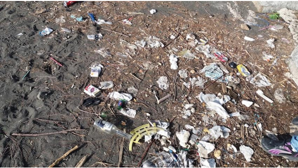 Immagine: Rifiuti marini. A Ecomondo presentati i risultati del primo studio sulla riciclabilità delle plastiche presenti sulle spiagge italiane