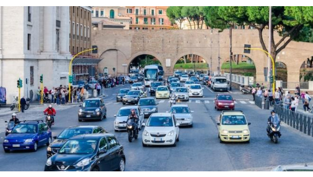 Immagine: Roma, blocco del traffico il 19 novembre per la prima di quattro domeniche ecologiche