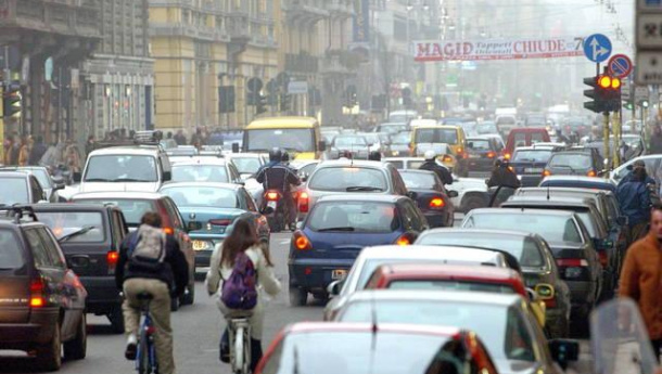 Immagine: Milano, dal 1° dicembre riprende la circolazione dei diesel euro 4