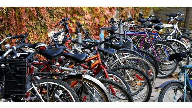 Immagine: Qualità dell’aria, Pums, tasso di motorizzazione, bike sharing ma non solo. Ecco l’Italia descritta dal Rapporto Euromobility 2017
