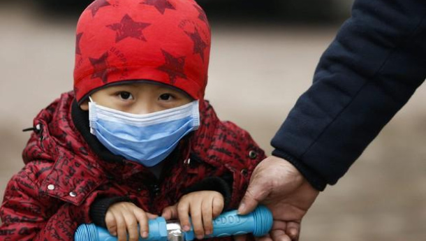 Immagine: Inquinamento atmosferico, Unicef:  17 milioni di bambini respirano aria tossica
