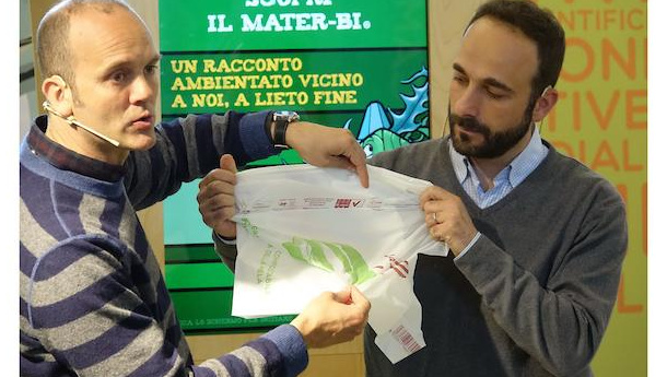 Immagine: Novamont: 'Il futuro di plastiche e bioplastiche?Non sono in competizione ma in sinergia' | Video