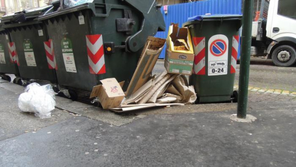 Immagine: A Torino torna Cartoni di Natale, il servizio speciale di raccolta di carte e cartone. Ecco le vie