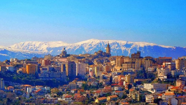 Immagine: Abruzzo, approvato Nuovo Piano Regionale Rifiuti: obiettivo differenziata al 70% entro il 2022