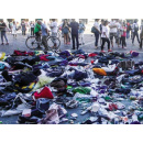 Immagine: Oggetti smarriti in piazza San Carlo: ‘Si potevano differenziare invece che spedirli all’inceneritore?’