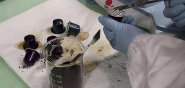 Polvere di caffè delle vecchie cialde. I ricercatori di Bolzano scoprono un riutilizzo eco-sostenibile