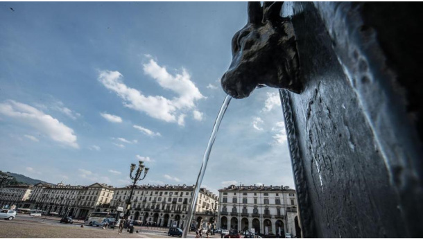 Immagine: Acqua Pubblica, a Torino un incontro sulla ‘Ripubblicizzazione di Smat: i motivi e i vantaggi di questa scelta’